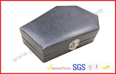 Wood Grain Jewellery Showing Gift Packaging Boxes , Black Rigid Paper Rings Packaging Boxes